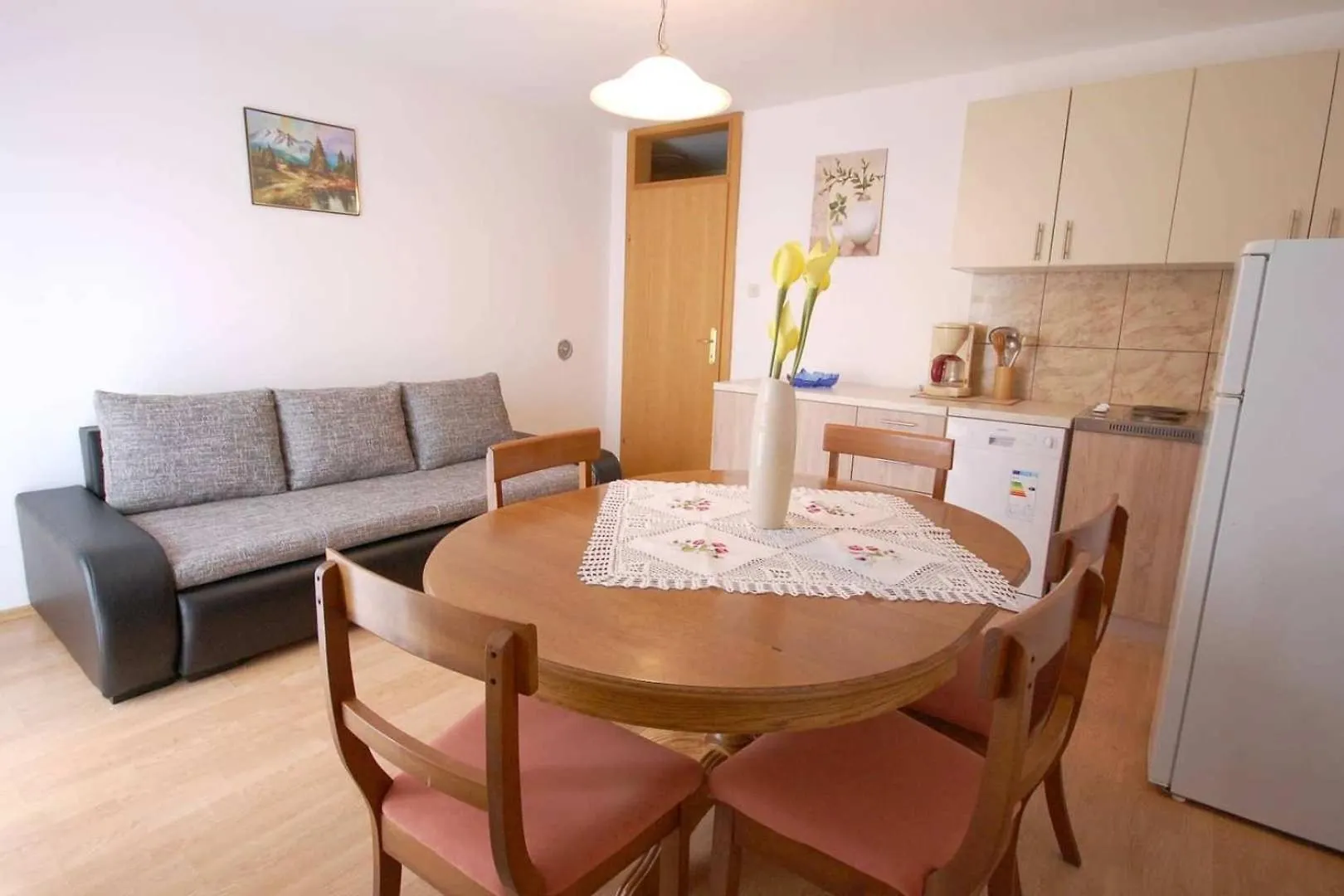 Apartments With A Parking Space Njivice, Krk - 21773 Croatia