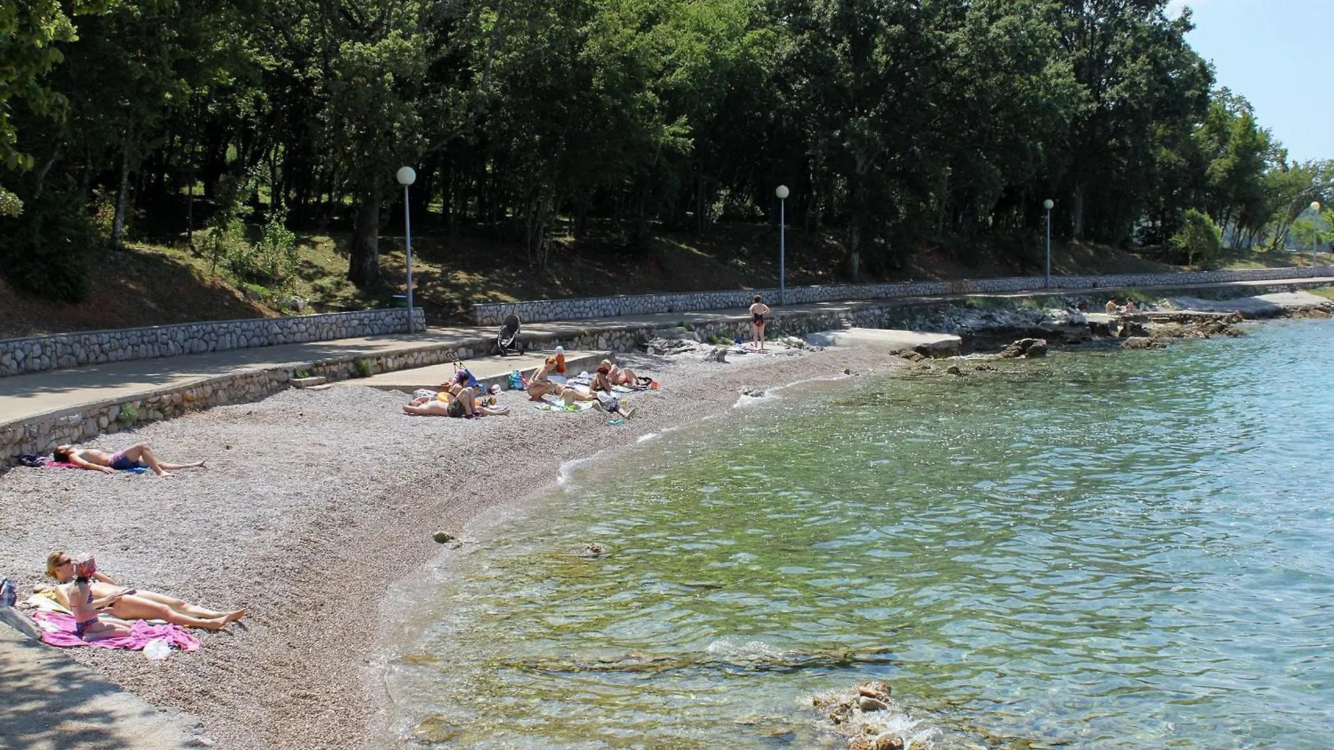 Apartments With A Parking Space Njivice, Krk - 21773  Njivice